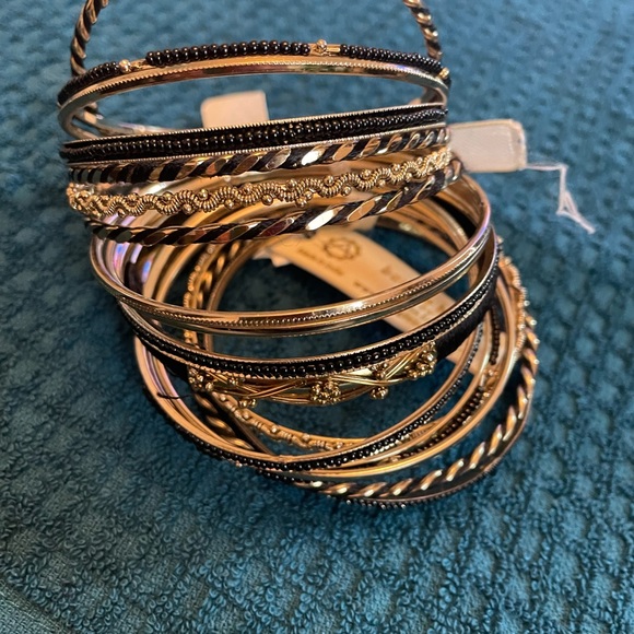 BNWT Bangle Bangle by Amirita SinghBlack/Gold (tone) - Picture 2 of 5